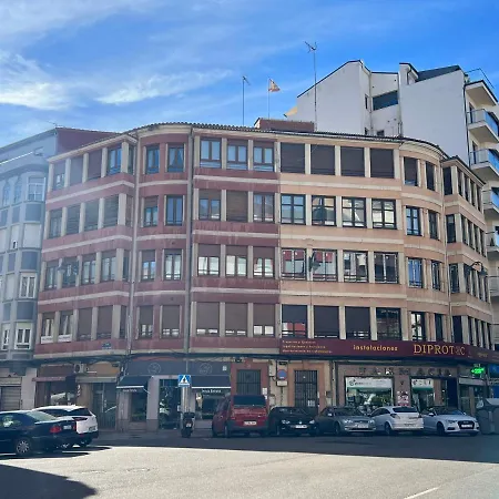 Lägenhet Rojos House León